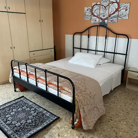 La Casa Di Jennifer Apartamento Parma