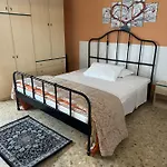 La Casa Di Jennifer Apartment Parma